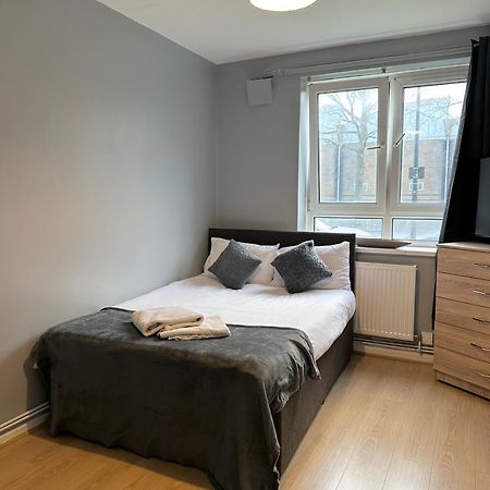 1 Bedroom Flat In Whitechapel, Londres Extérieur photo